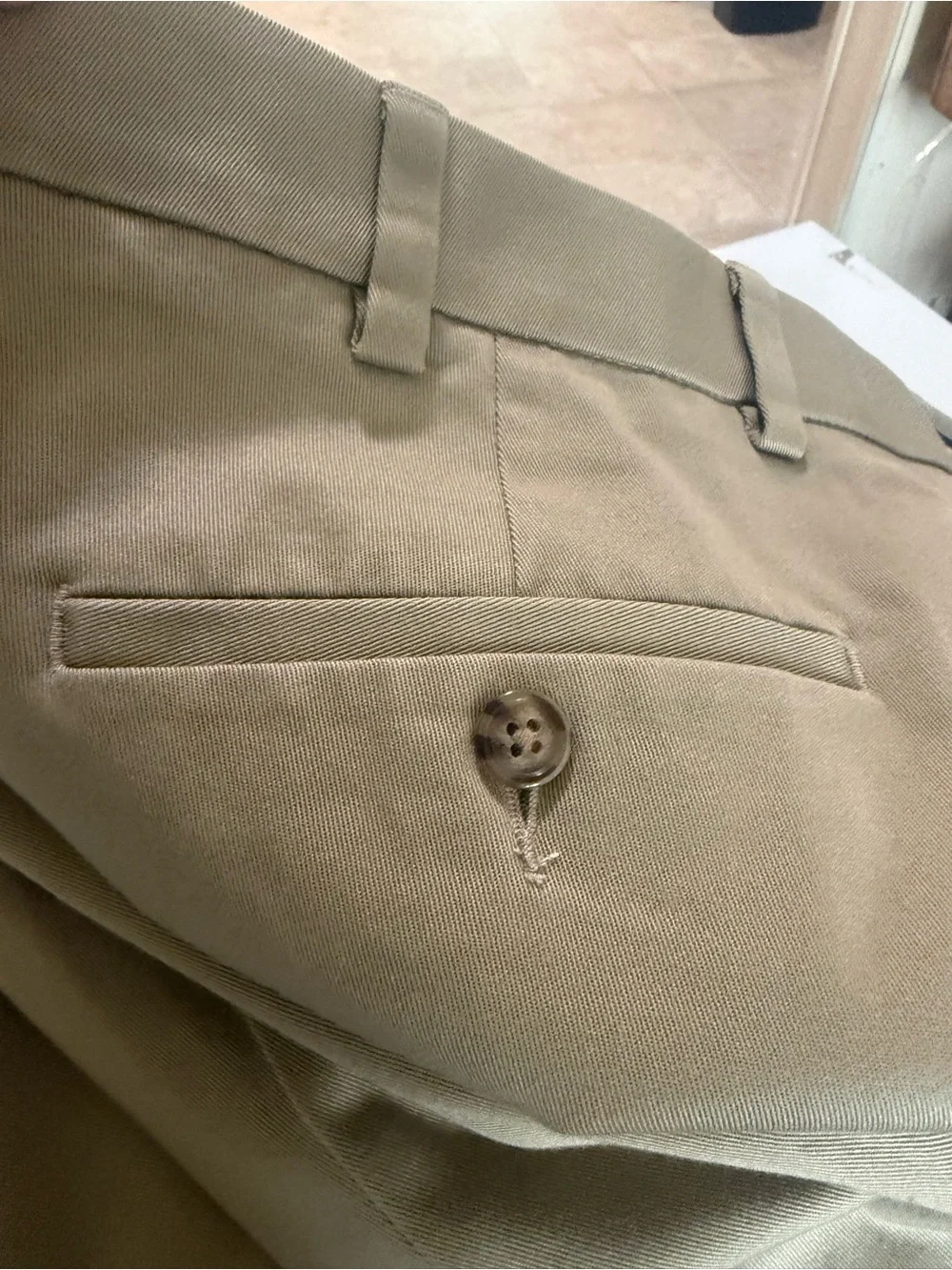 Roundtree & Yorke TravelSmart Pants Men's 52 X 30 Beige Classic Fit Core Comfort